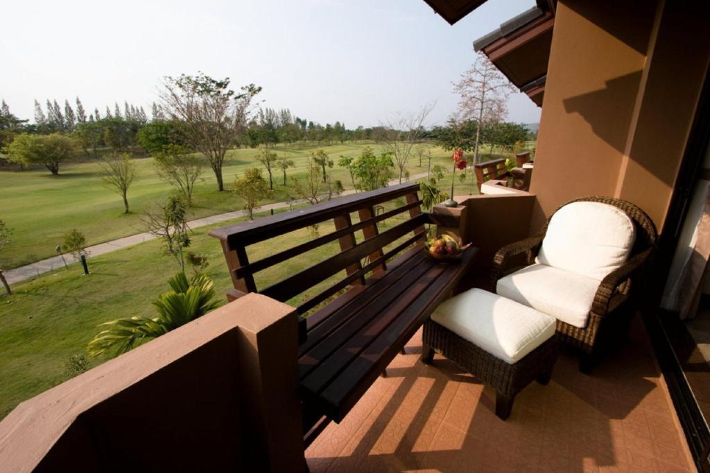 Mae Jo Golf Resort & Spa Ban Ban San Sai Værelse billede
